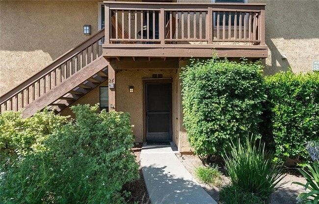 Building Photo - 26 Tangelo