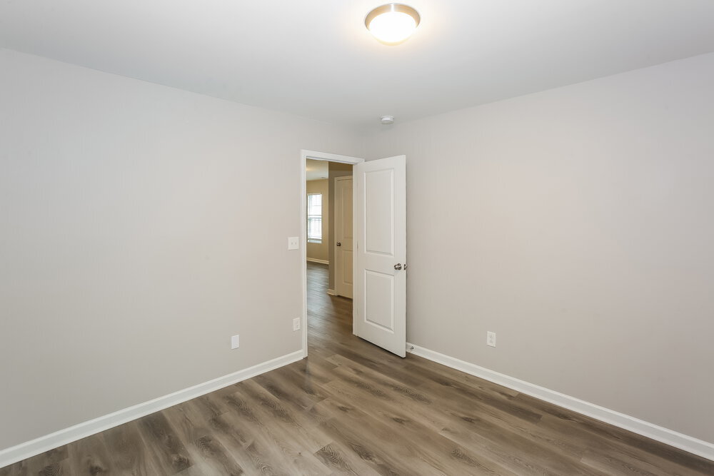 Building Photo - 7107 Lighted Way Ln
