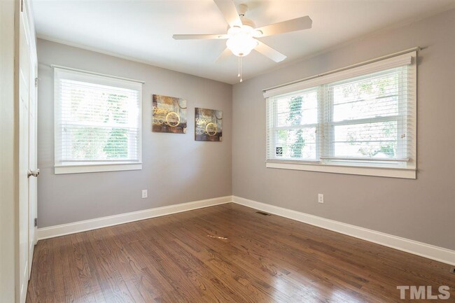 Building Photo - Gorgeous 4 Bedroom Ranch Home, Near Mordecai/Oakwood Neighborhoods, Premium Finishes, Fenced Back...