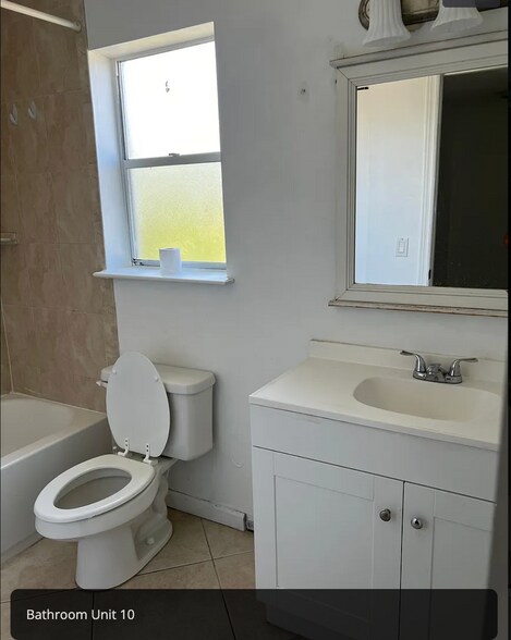bathroom - 8 SE 19th Ave