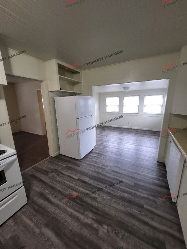 Building Photo - STATUS: *AVAILABLE* | R273A  | $1495