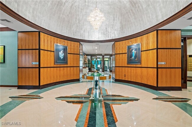 Building Photo - 7515 Pelican Bay Blvd