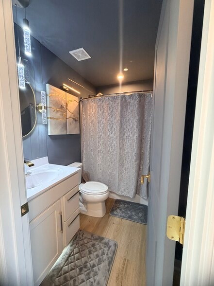 Building Photo - 7269 Statesman Blvd