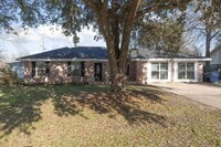 Building Photo - 6720 Lancaster Dr