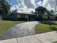 Building Photo - 8920 SW 149th Terrace