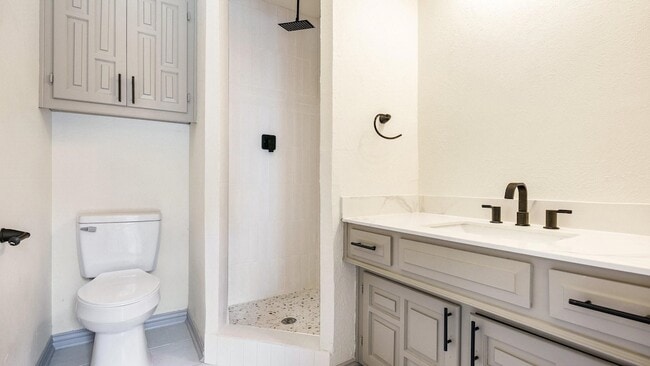 Building Photo - 2616 Ellis Ct