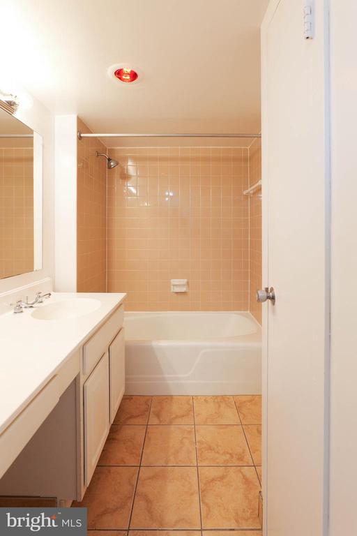 Building Photo - 11801 Rockville Pike