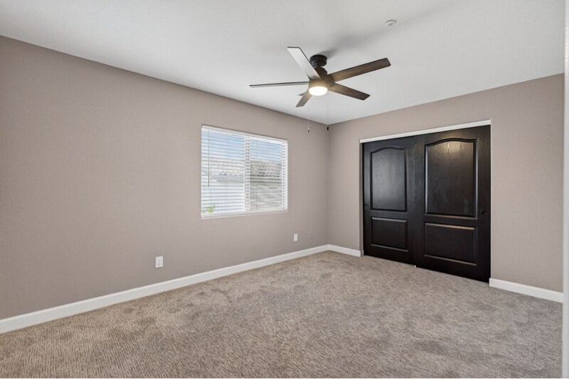 Building Photo - 8105 W Beck Ln