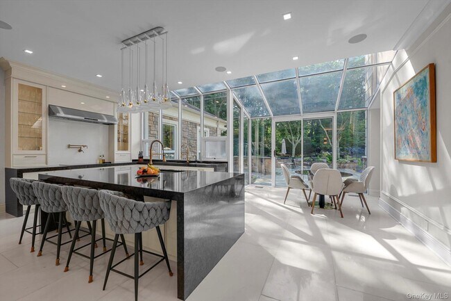 Building Photo - 55 Coves Run