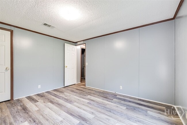 Building Photo - 217 Skinner Bay Dr