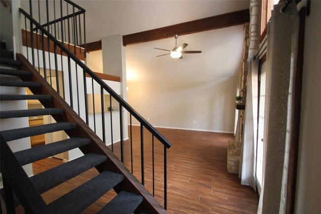 Building Photo - 1712 Cinnamon Path