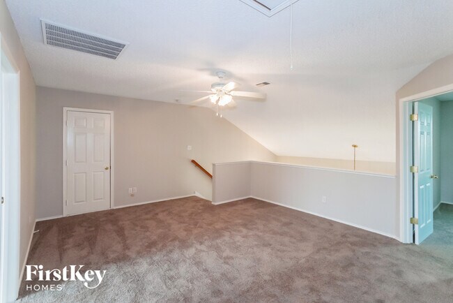 Building Photo - 1016 Chancellorsville Pkwy