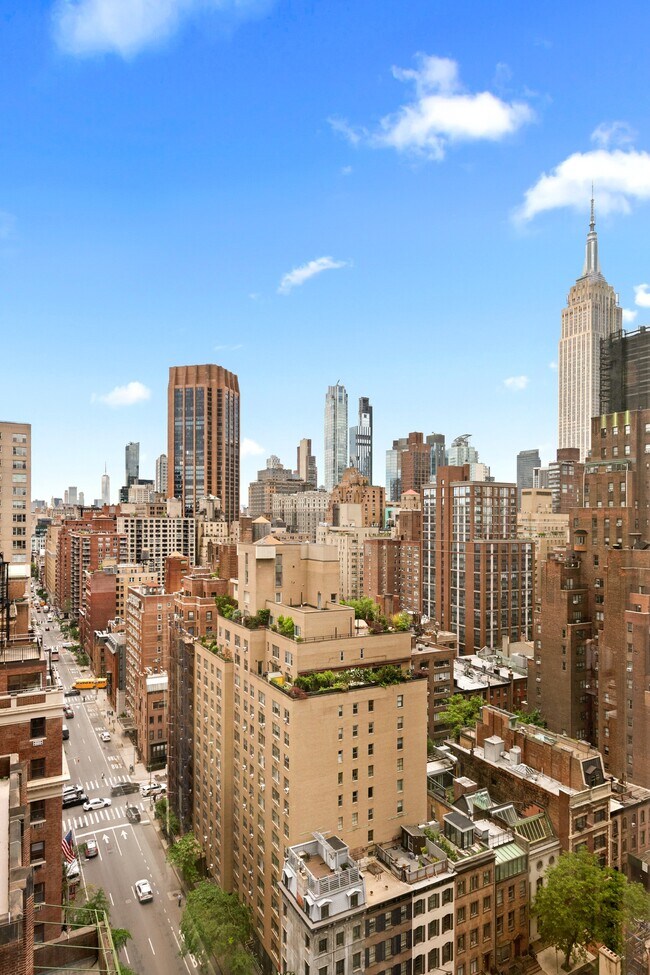 Building Photo - 325 Lexington Ave