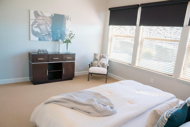 Building Photo - 30401 N 115th Dr