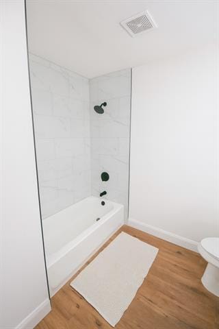 Building Photo - 7210 Lakeshore Dr