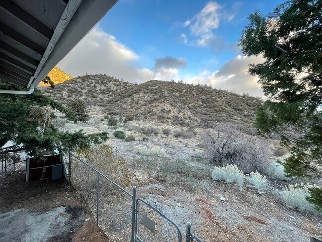 Building Photo - 928 Hemming Way