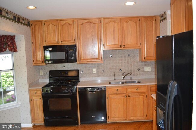 Building Photo - 16853 Capon Tree Ln