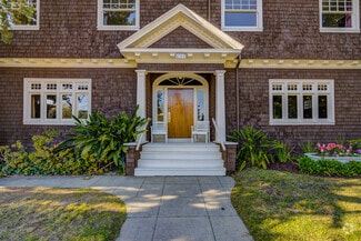 Building Photo - 2311 Stuart St