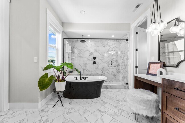 Building Photo - Luxury Living in Dry Creek Ranch – Custom 4-Bed, 4-Bath Estate