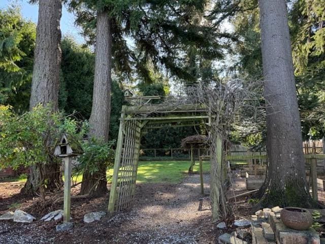 Building Photo - 3025 Cedarwood Ave