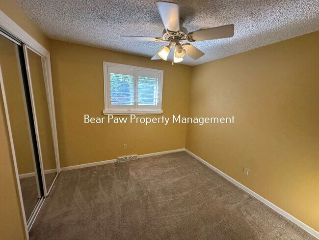 Building Photo - Spacious 5-Bedroom Retreat in Golden, CO