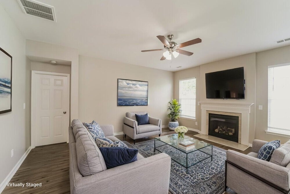 Building Photo - 16826 Macanthra Dr