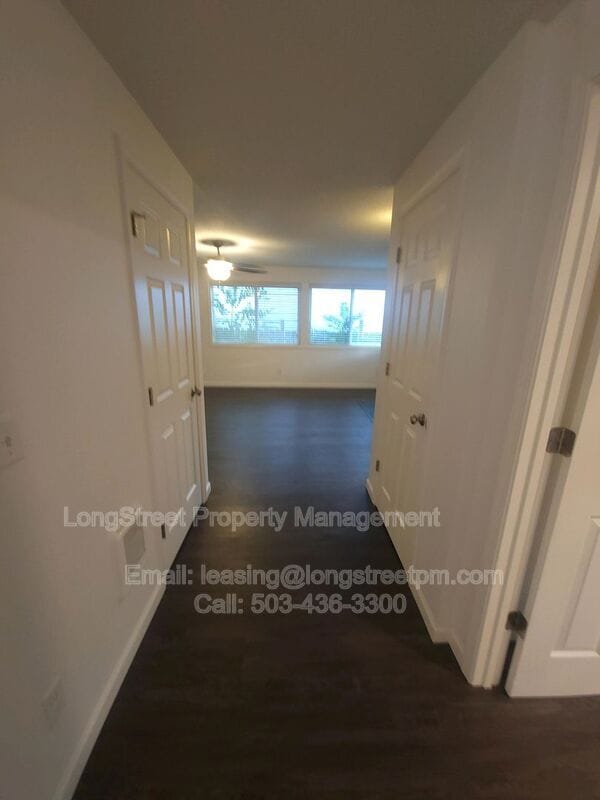 Building Photo - 4516 SE 65th Ave