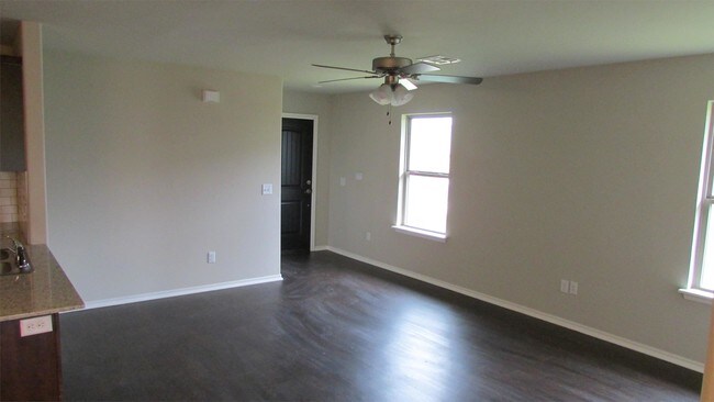 Building Photo - 8814 SW 45th Terrace