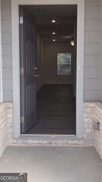 Building Photo - 5399 Allegro Ln