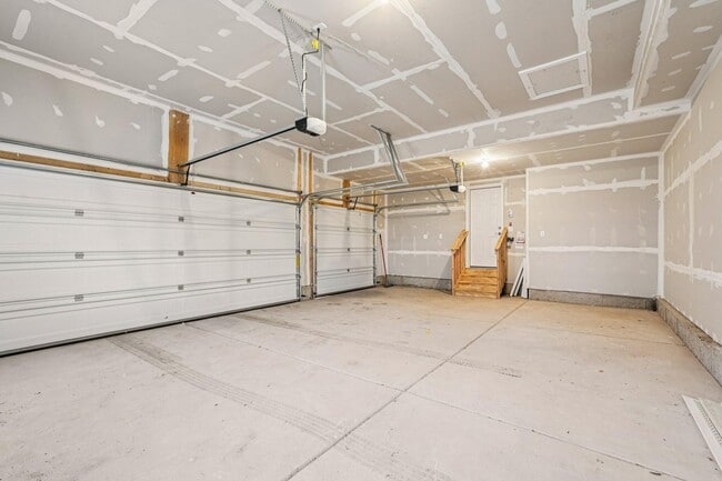 Building Photo - 3916 County F