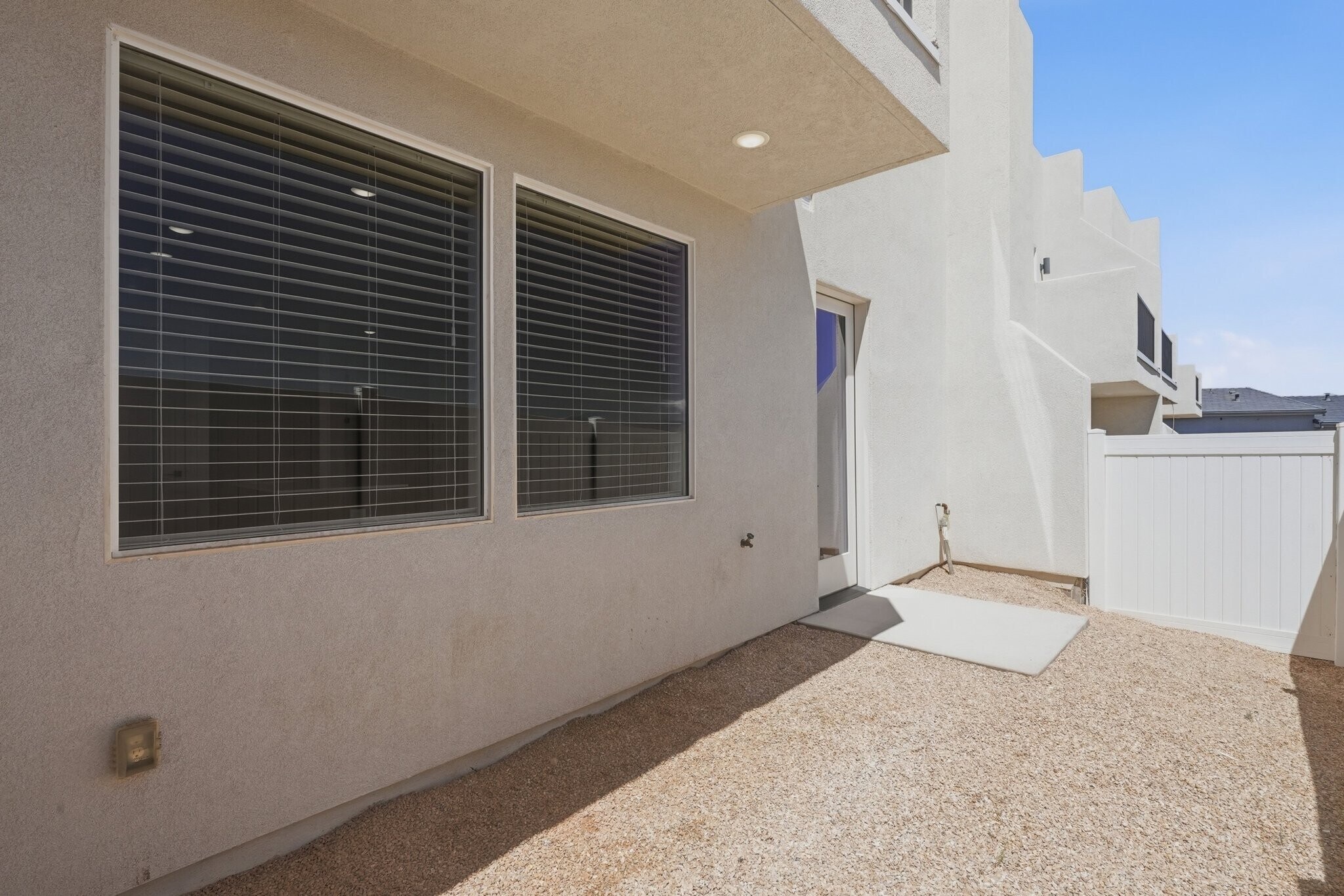 Building Photo - 325 S 1930 W