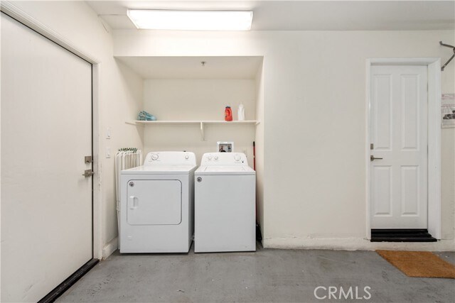 Building Photo - 94 Chantilly