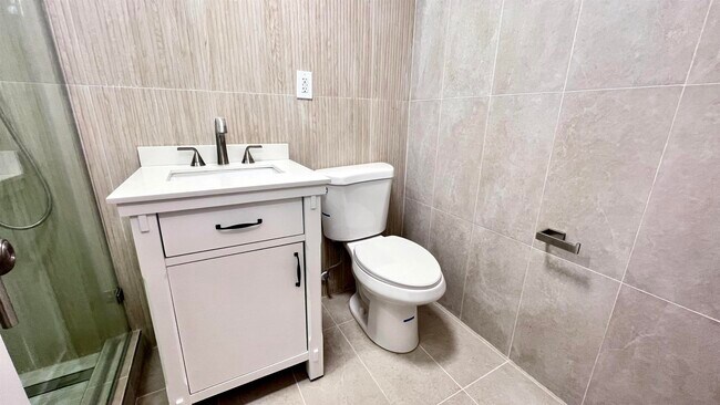 Building Photo - 3025 John F. Kennedy Blvd