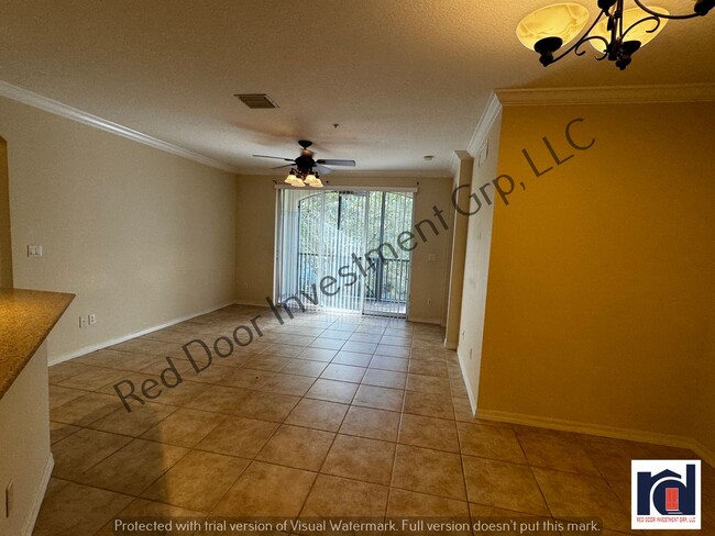 Building Photo - 2/2 2nd Floor Condo in Lakeside @ Lakes of...