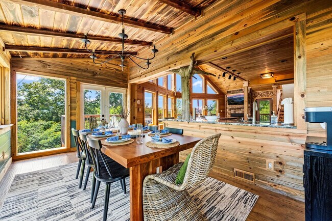 Building Photo - 208 Tunnel Ridge Dr