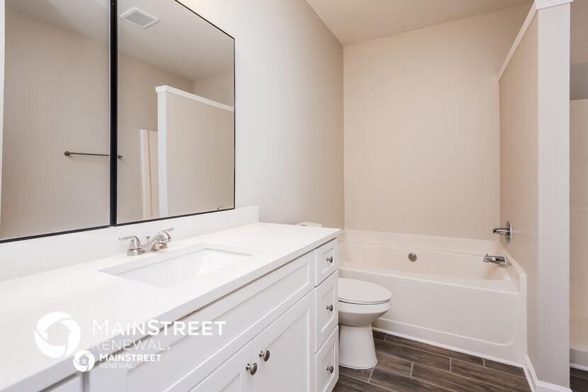 Building Photo - 4615 Blue Iris Way