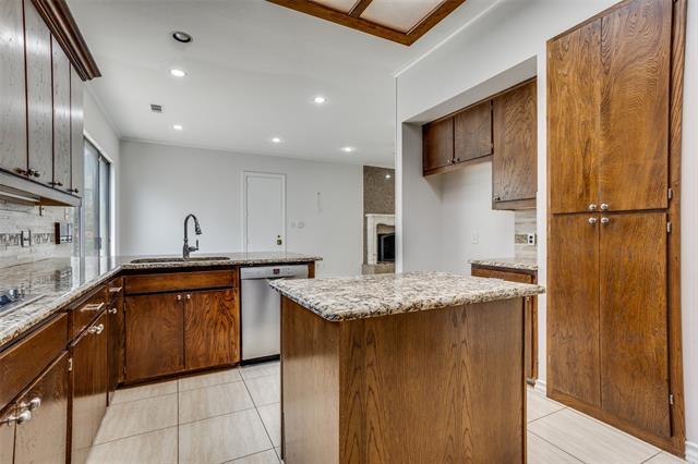 Building Photo - 4517 Southgate Dr