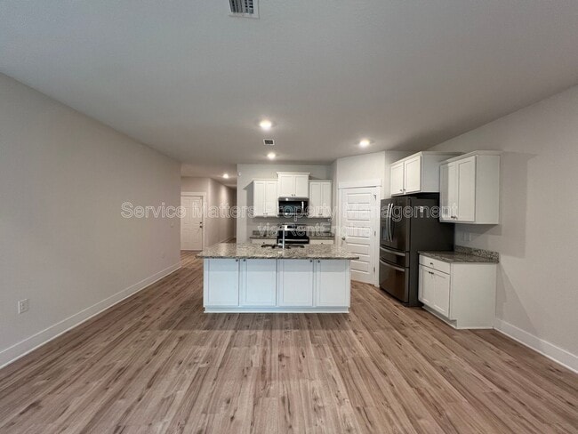 Building Photo - 5745 Danbury Blvd