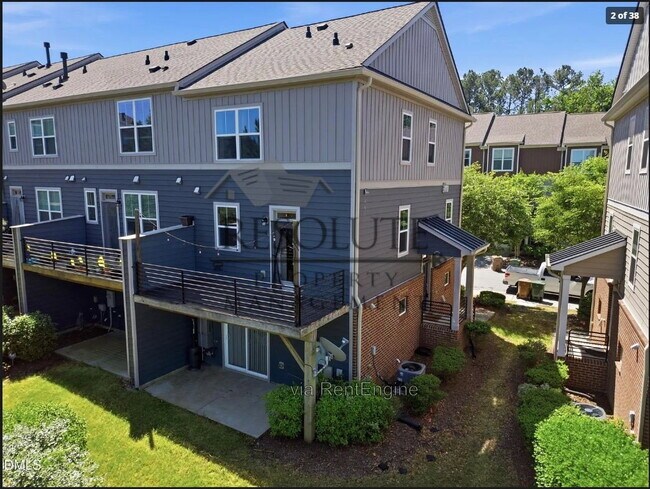 Building Photo - 4116 Sykes St