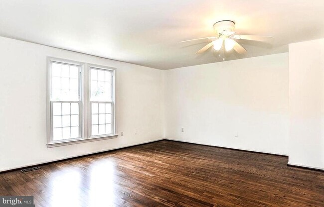 Building Photo - 14424 Black Horse Ct