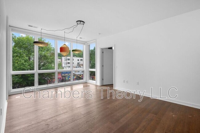 Building Photo - 1380 Quincy St NW