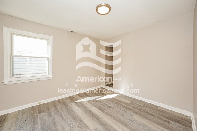 Building Photo - 12406 Emery Ave