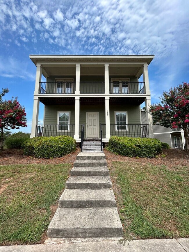 Primary Photo - PRE-LEASING FOR AUGUST 2026!