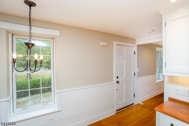 Building Photo - 2170 Daniel Bray Hwy