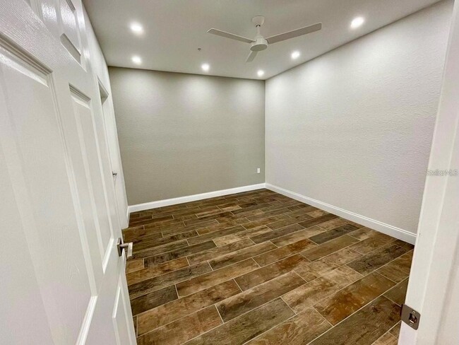 Building Photo - 5017 City St