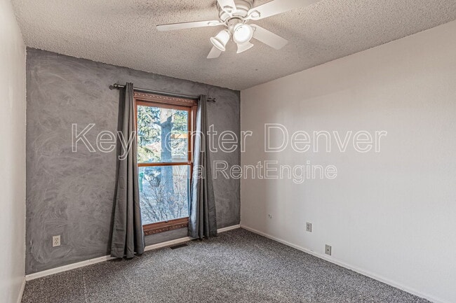 Building Photo - 16508 E Wesley Ave