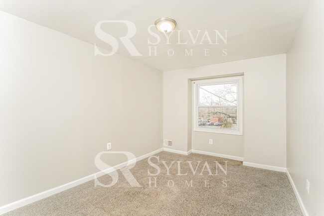 Building Photo - The Lifestyle You Deserve.