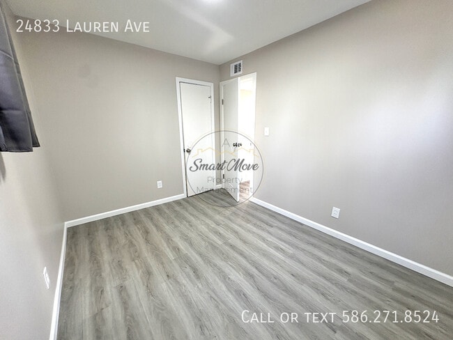 Building Photo - 24833 Lauren Ave