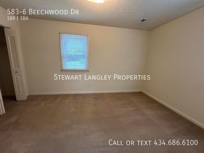 Building Photo - 583 Beechwood Dr