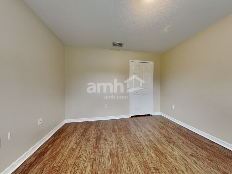 Building Photo - 3905 Constantine Loop